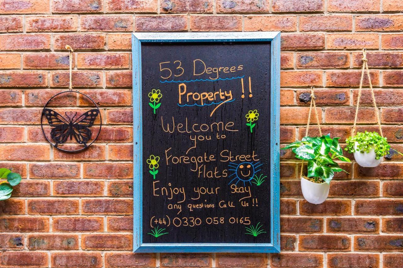 Bright 1-Bed Apartment In Chester By 53 Degrees Property, Ideal For Professionals & Couples, Great Location - Sleeps 4 エクステリア 写真